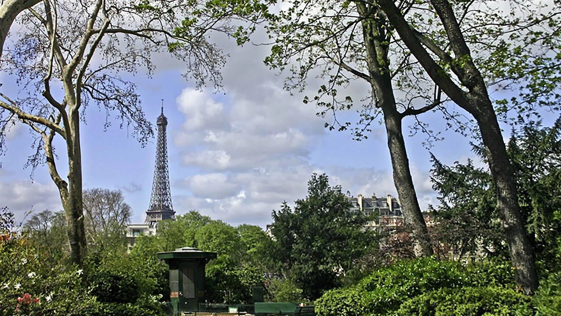 Mercure Paris Arc De Triomphe Etoile 4*,