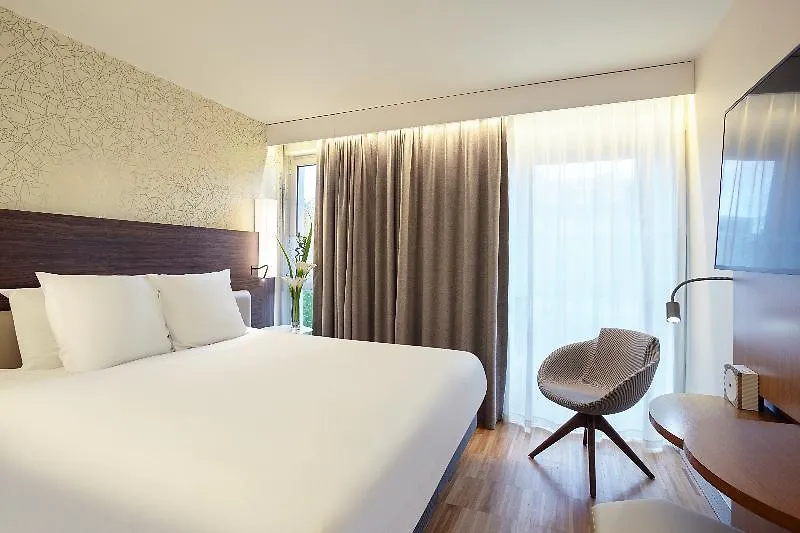 Hotel Mercure Paris Arc De Triomphe Etoile