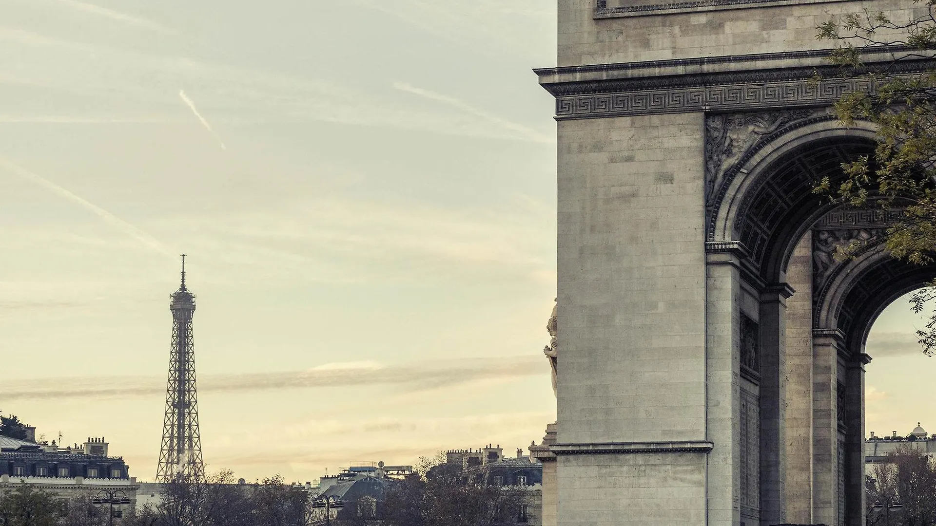 Mercure Paris Arc De Triomphe Etoile