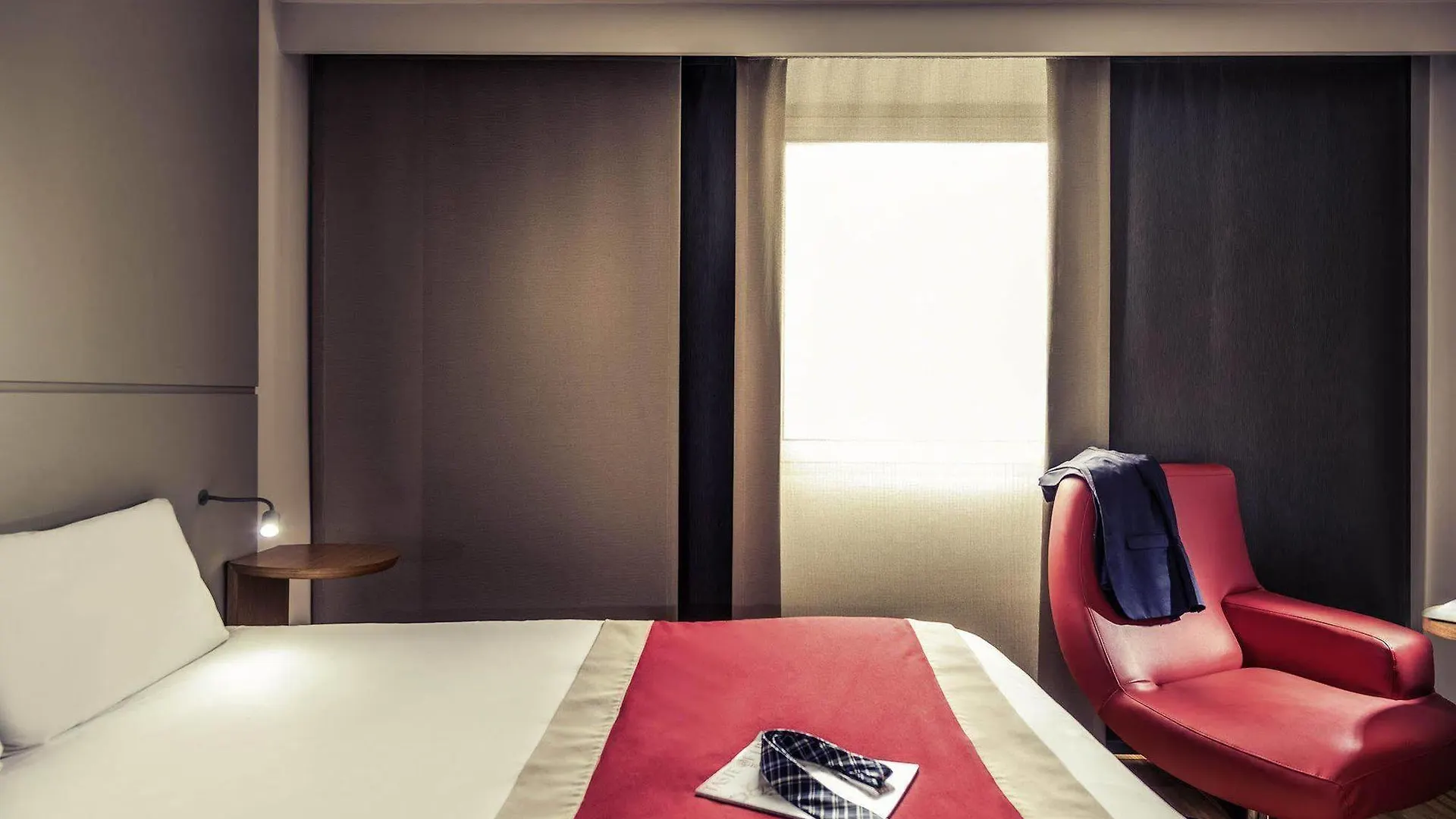 Mercure Paris Arc De Triomphe Etoile 4*,  Francia