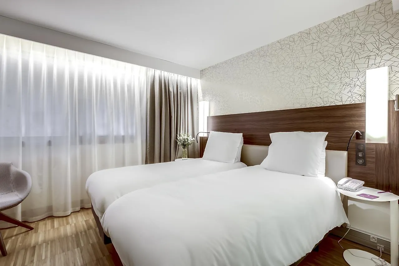 Mercure Paris Arc De Triomphe Etoile
