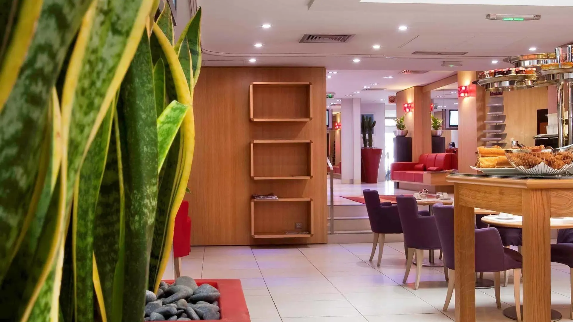 Mercure Paris Arc De Triomphe Etoile 4*,  צרפת