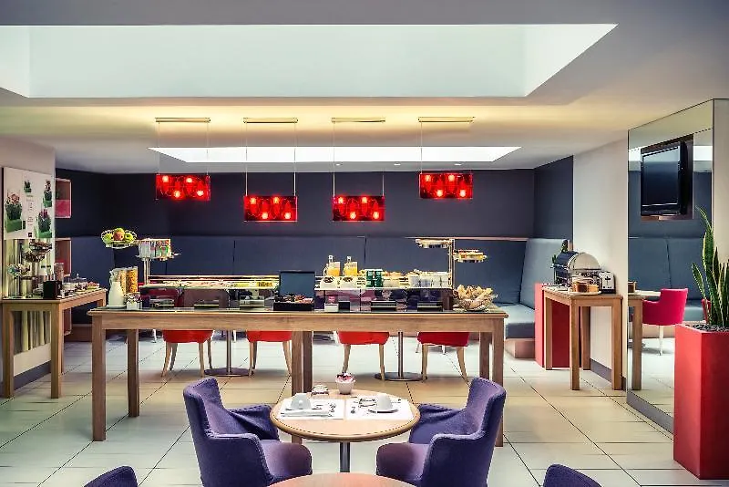 **** מלון Mercure Paris Arc De Triomphe Etoile צרפת