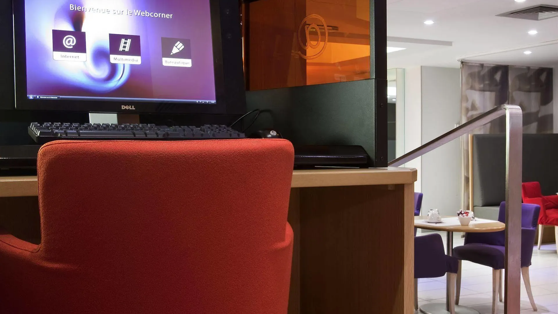 Mercure Paris Arc De Triomphe Etoile 4*,  France